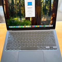 MacBook Air 13 inch M3 2024 16GB RAM Practically Brand new