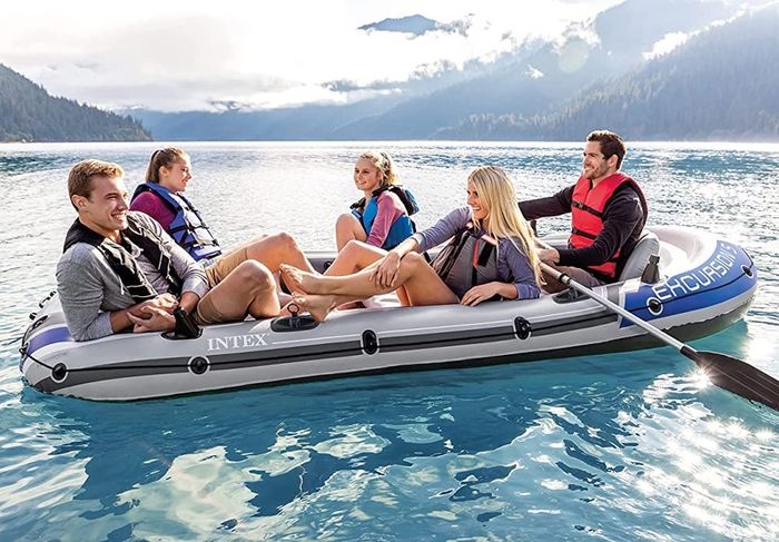 5 Man Excursion Inflatable Boat Set with Aluminium Oars and Pump