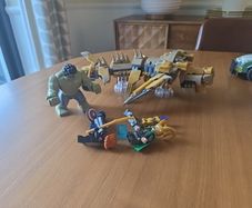 Lego Avengers set
