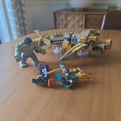 Lego Avengers set