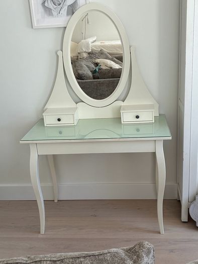 Hemnes dressing table