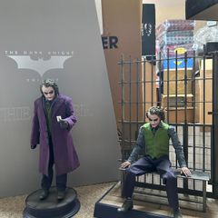 INART The Dark Knight Joker Heath Ledger Deluxe Version 2-Pack Scuplt Hair Not Hot Toys