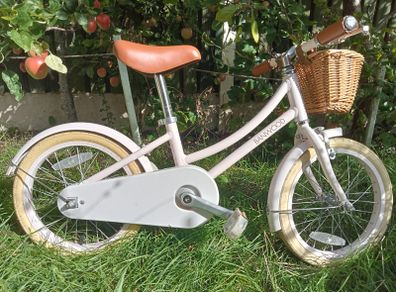 Girl bike 16 inch wheels
