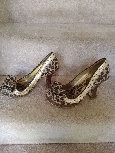 Designer Size 5  Reduced