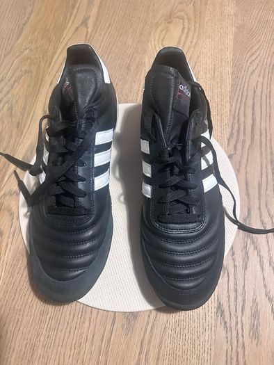 Brand New - Adidas Mundial Team Astro Turf Runners