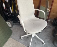 Ikea desk chair