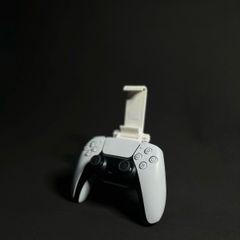 Phone mount for PS5 Controller