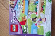 Lego Friends Emma's tourist kiosk (41098)
