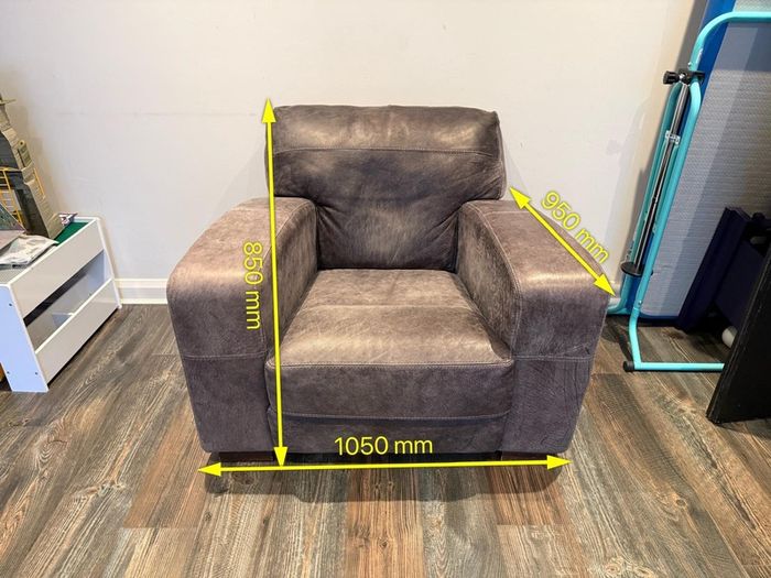 Armchair - Navy Leather