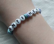 'Anti Hero' Taylor Swift Friendship Bracelet