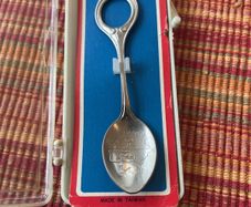 Collectors 1980 Tennessee spoon