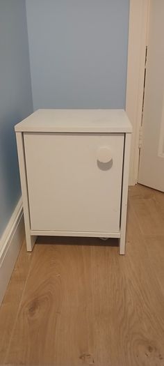 Small bedside locker