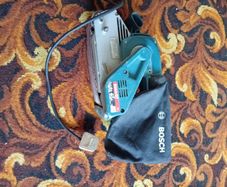 Bosch PBS 7 A Belt Sander Fully Working with Dust Bag.  Powerful 600W. A tradesman's dream.