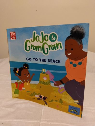 Jojo & Gran Gran Go To The Beach Storybook