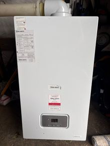 Glow worm gas boiler