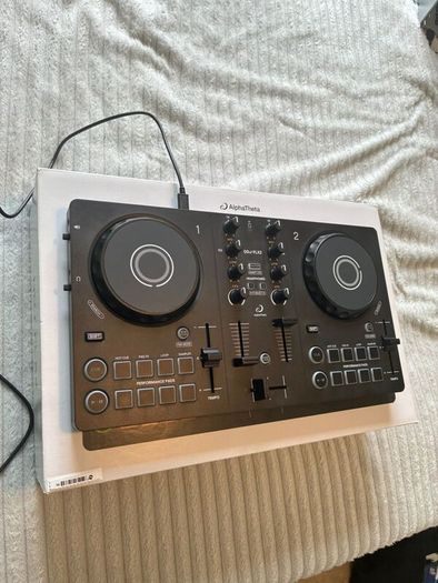 DDJ-FLX2 controller