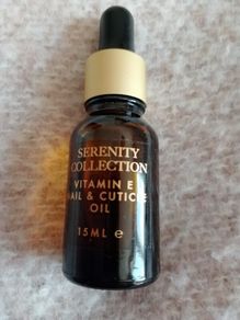 nail and cuticle oil