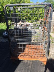 Roller cage trolley