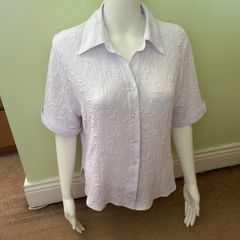 White short sleeve blouse