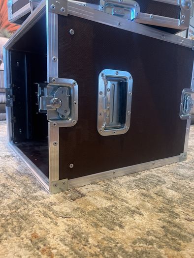 8u Spider Engineering rack case