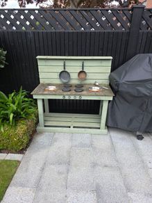 Mud kitchen