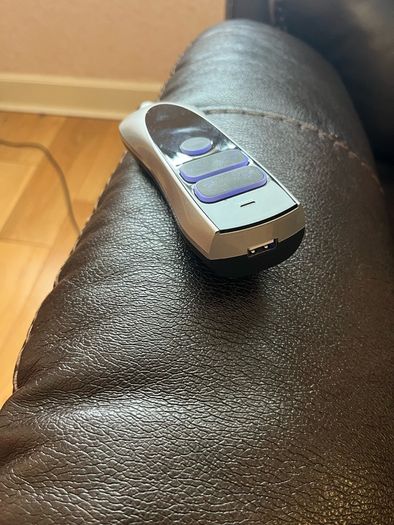 Lift stand recliner chair