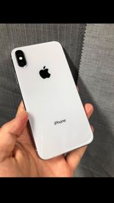 iPhone XS Max 64GB and 256GB
