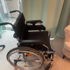 Active Pro X3 21" Wheelchar
