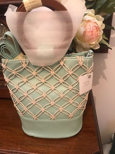 Price reduced -Brand new bag mint green bag still wooden handles
