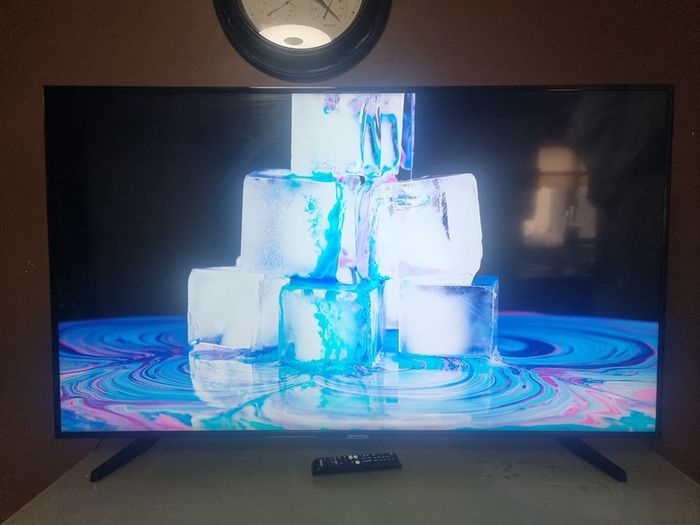 65" Samsung 4K Certified Ultra HD HDR Smart LED TV