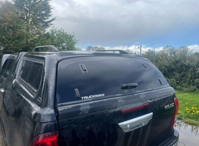 hilux canopy