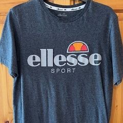 ELLESSE  T-shirt. Size small / medium. Great Quality & In Excellent Condition. Weighty 100% cotton.