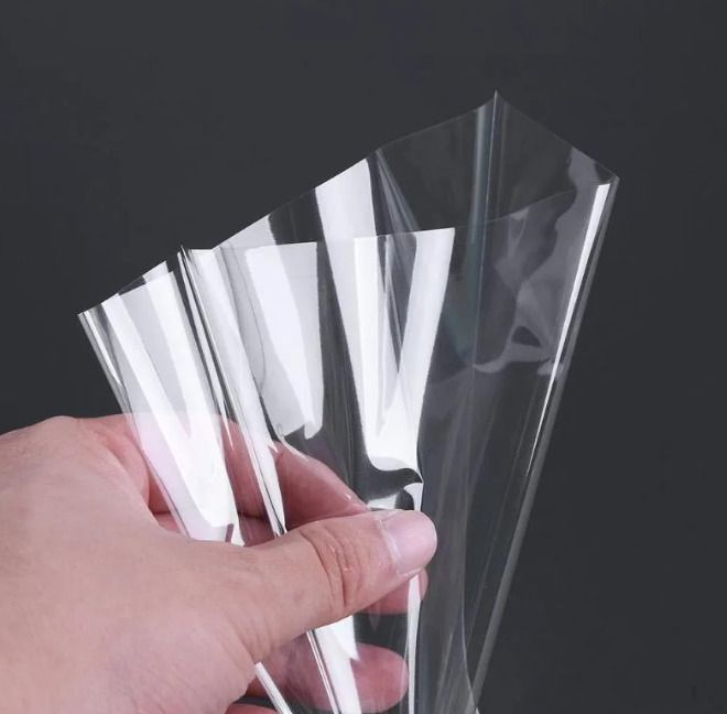 Job lot 100 clear candy cones size Large 37 cm L x 18 cm W