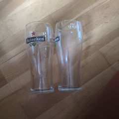 2 Heineken Beer 010 Pint Glasses