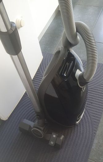 Miele Hoover