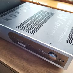 Roksan Kandy K2 amplifier