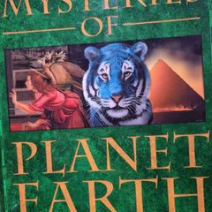 Cryptozoology and mystery animals book: Mysteries of the Planet Earth - Dr Karl Shuker