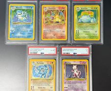 Pokemon - Complete Base Set & Extras from Team Rocket & Fossil Sets