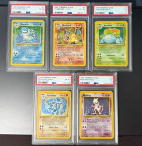 Pokemon - Complete Base Set & Extras from Team Rocket & Fossil Sets