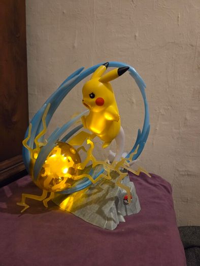 Pokemon Pikachu Light FX Collector Statue