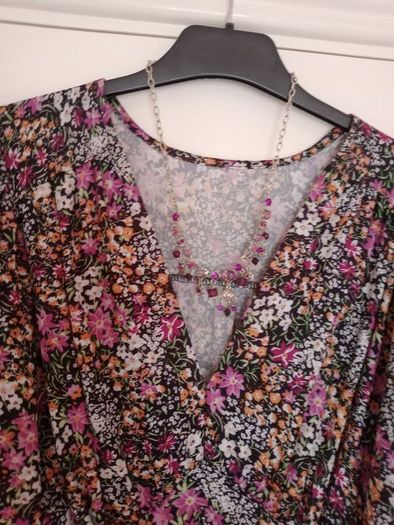 DRESS/NEW/FREE chain to match