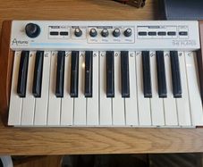 Arturia 25 The Player