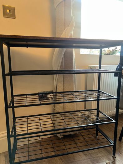 Storage rack