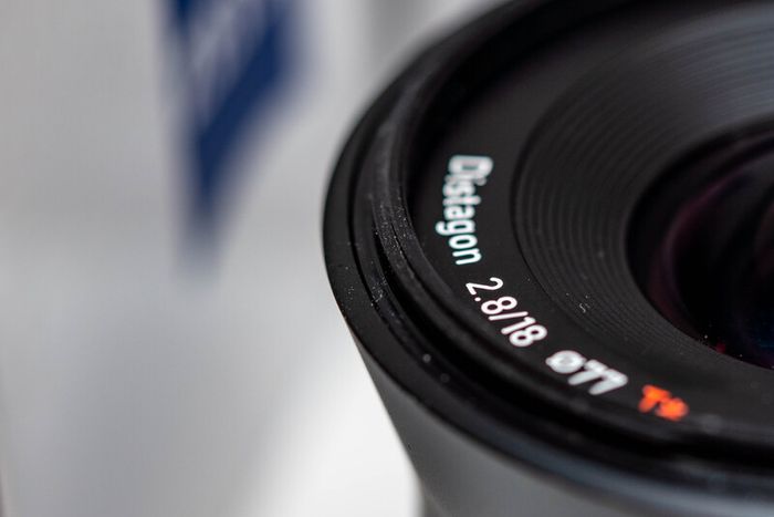 18mm Zeiss Batis 2.8/18 Sony E-Mount