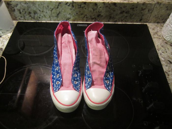 Converse....American    size 6     eur 39