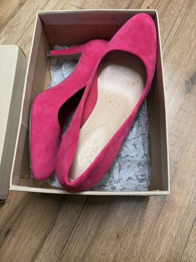 pink suede