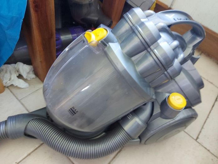 DYSON DC08, in excellent condition, Great suction