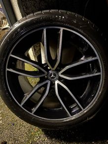 Mercedes AMG 22 Genuine OEM Black /Diamond Turned