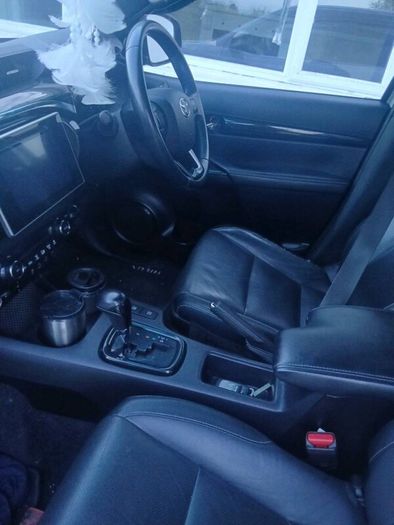 202 Toyota Hilux Invinvible 2.4 Auto No vat