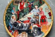 Harley Davidson Holiday Traditions Plate Collection